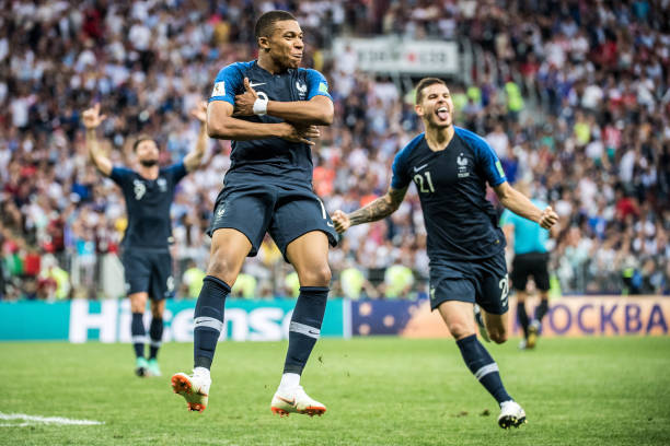 而他的防守 而他的防守