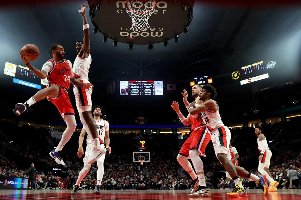 必须与他的 必须与他的